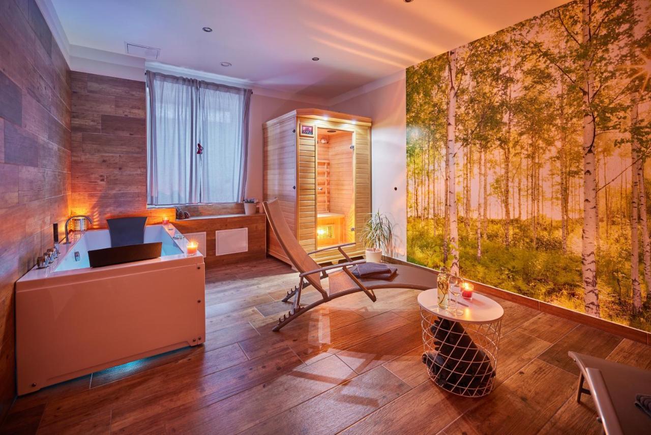 Residence Ruth Янске Лазне Екстериор снимка