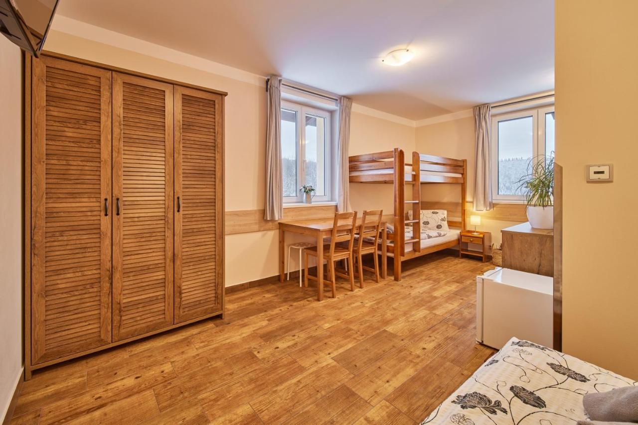 Residence Ruth Янске Лазне Екстериор снимка