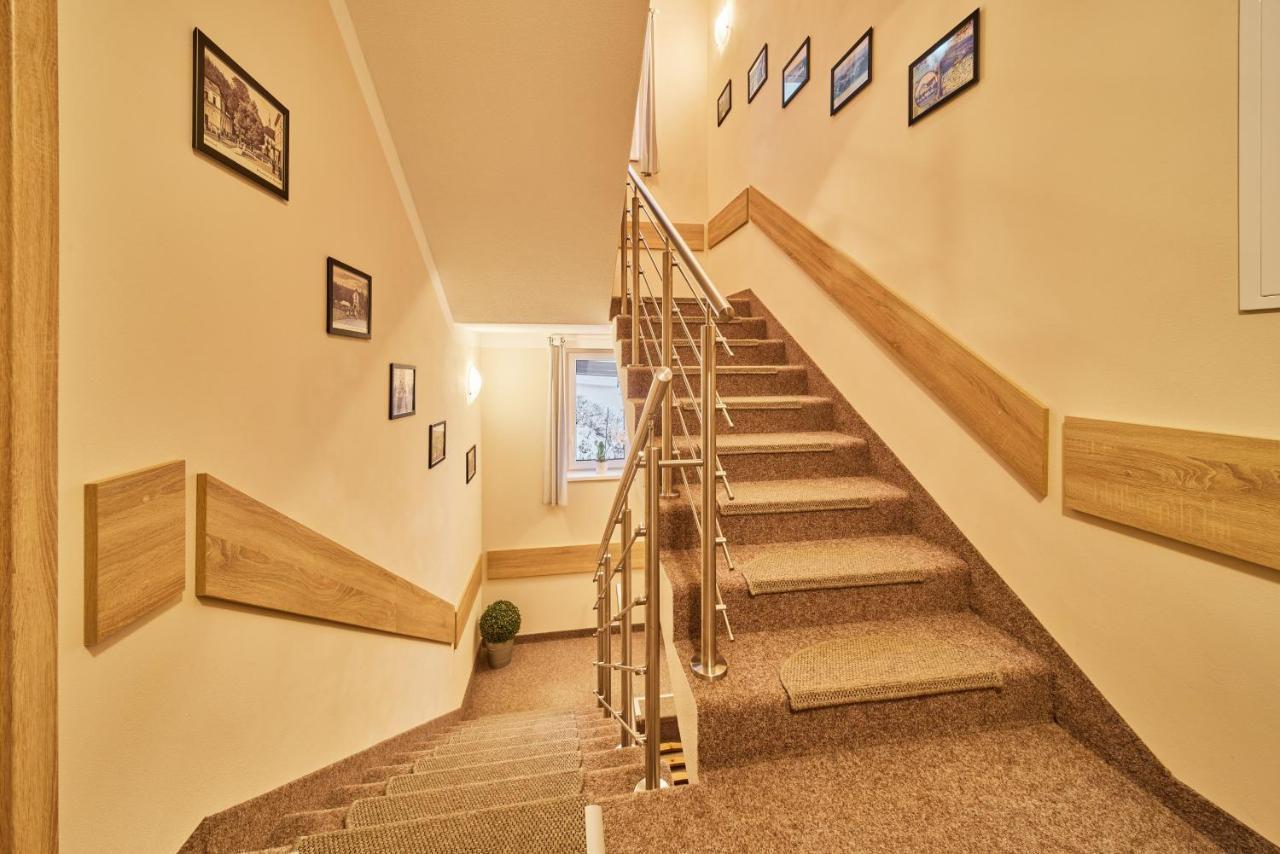 Residence Ruth Янске Лазне Екстериор снимка