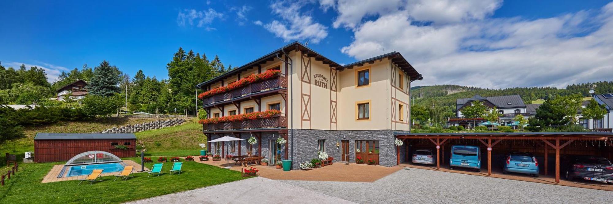 Residence Ruth Янске Лазне Екстериор снимка